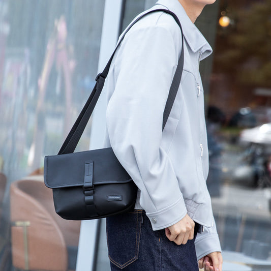 Pretty Marco Contrast Color Retro Trendy Men's Messenger Bags