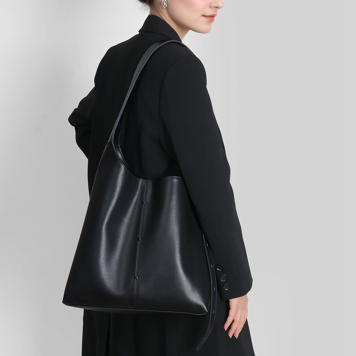 Women's Durable Leather High-grade Underarm Portable Tote Bags