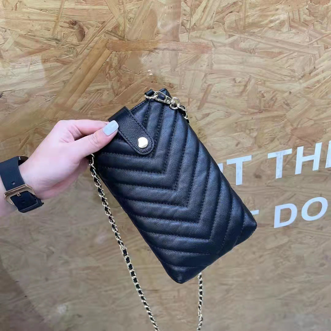 Women's Fashion Sheepskin Diamond Embroidery Thread Chain Bags