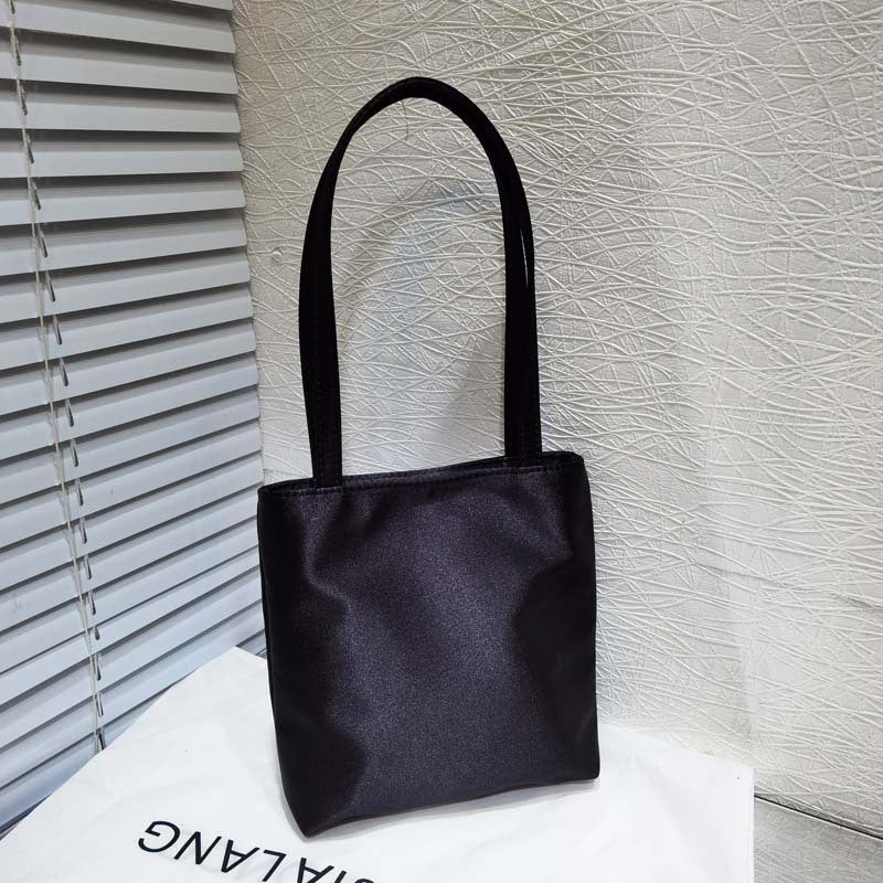 Female Niche Vintage Satin Mahjong Mobile Tote Bags