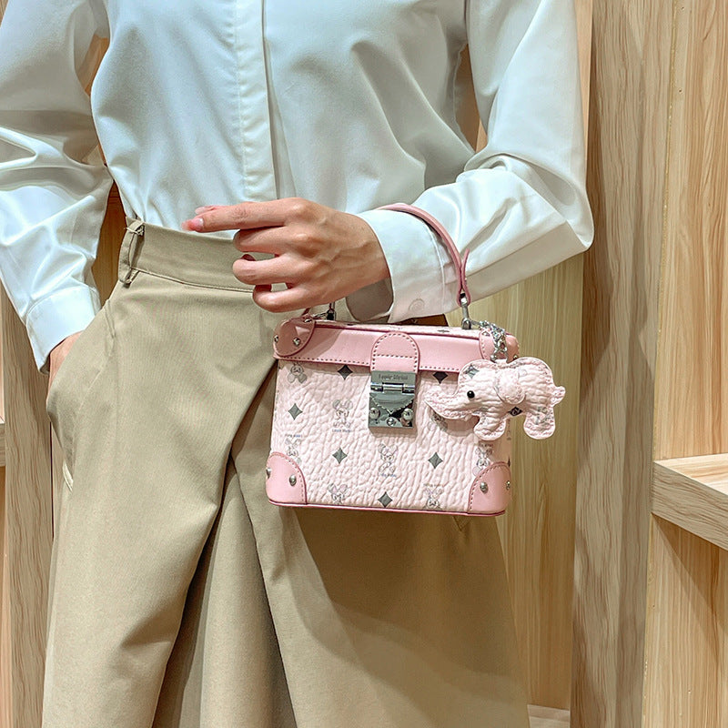 Women's Trendy Fashionable Stylish Cute Pink Design Handbags