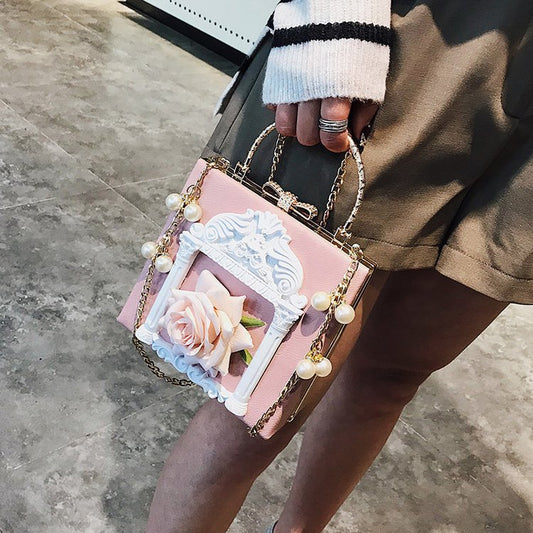 Women's Fashion Flower Box Shaping Chain Portable Handbags