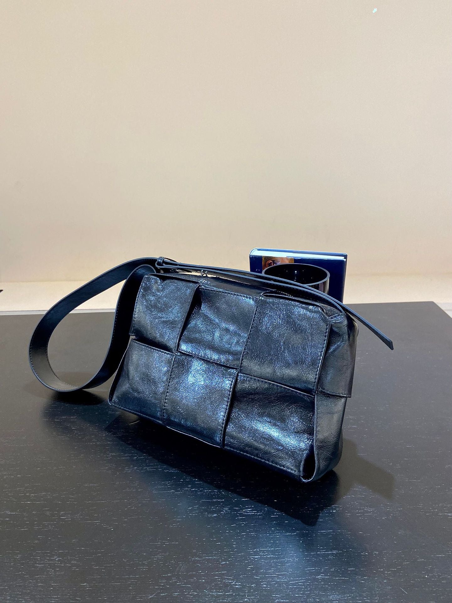 Woven Female Versatile Large Capacity Niche Genuine Shoulder Bags