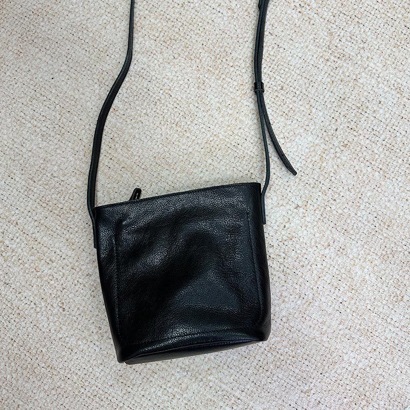 Women's Top Layer Vegetable Tanning Leather Retro Bucket Bags