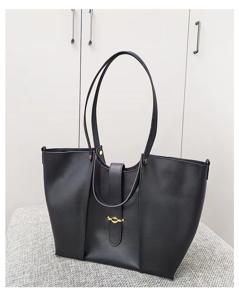 Large Capacity Soft Leather Retro Commuting Shoulder Bags
