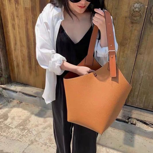 Women's Contrast Color Large Capacity Wide Strap Shoulder Bags