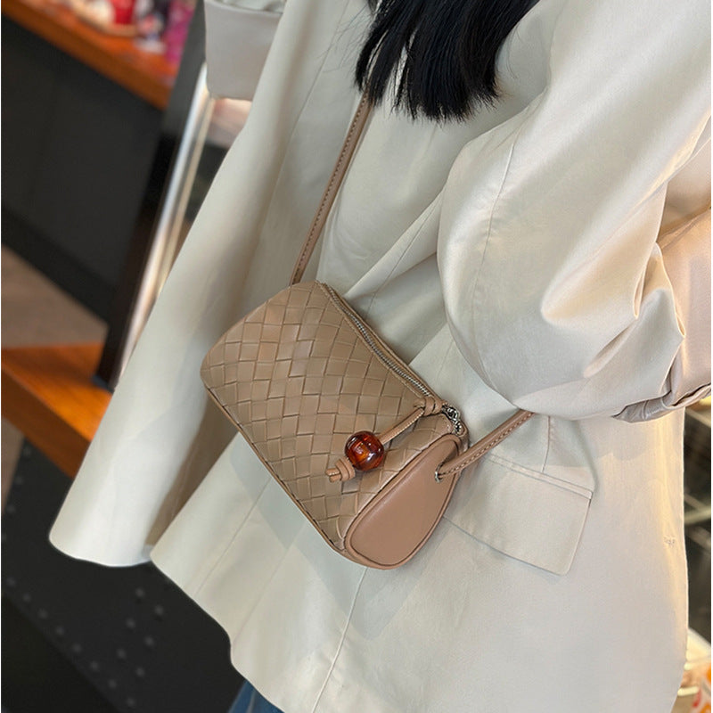 Women's Simple High-grade Woven Leather Mobile Tote Bags