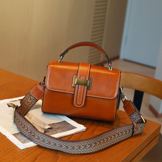 Women's Vegetable Tanned Leather Cowhide Simple Stylish Bags