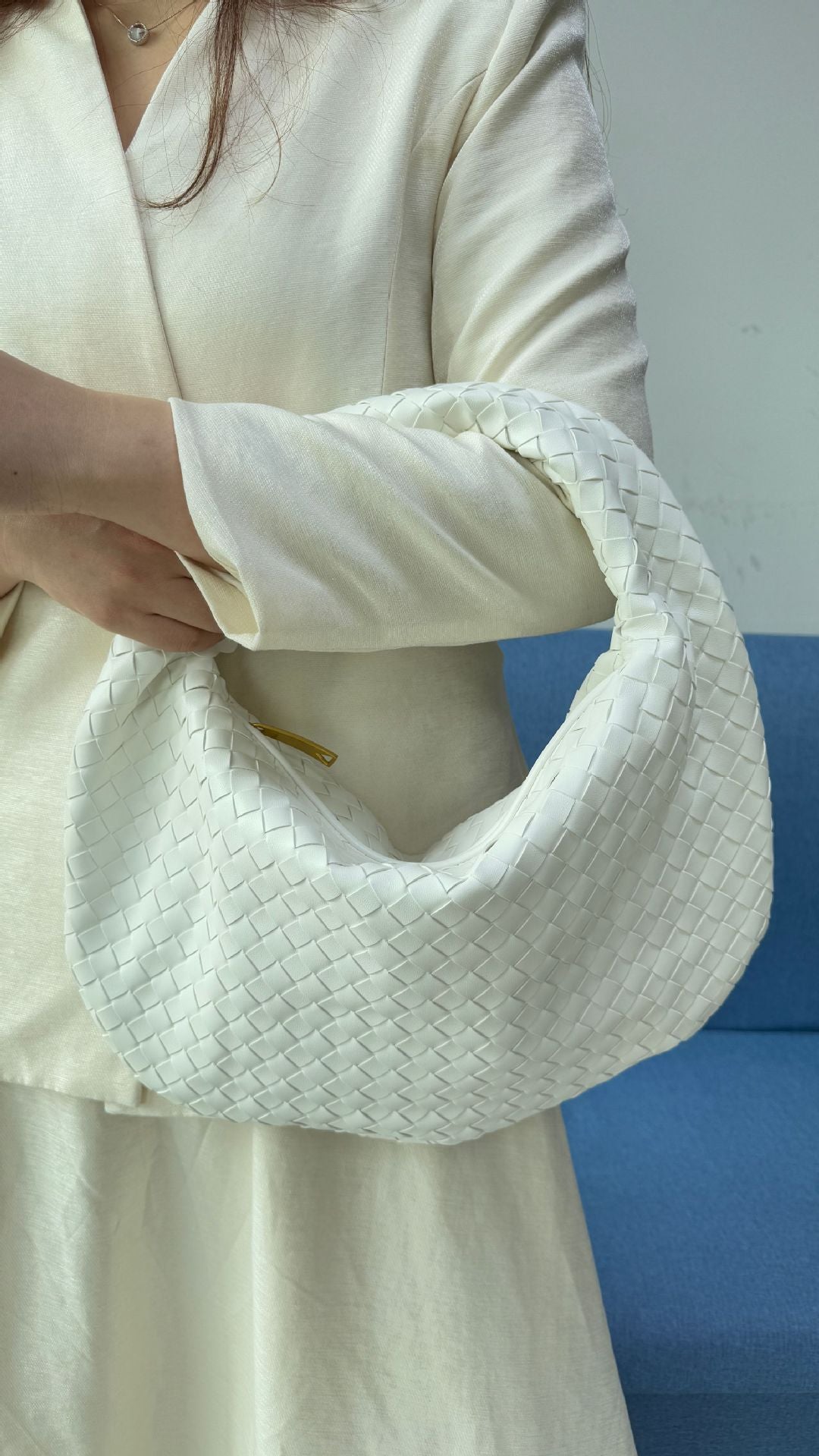 Women's High-grade Woven Stylish Underarm Large Capacity Tote Bags