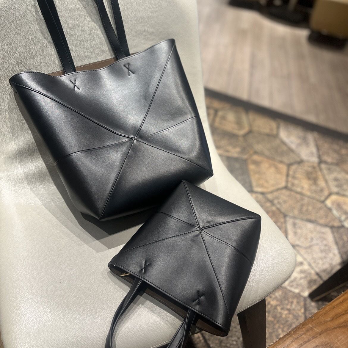 Women's Geometric Folding Large Capacity Fashion Commuter Shoulder Bags