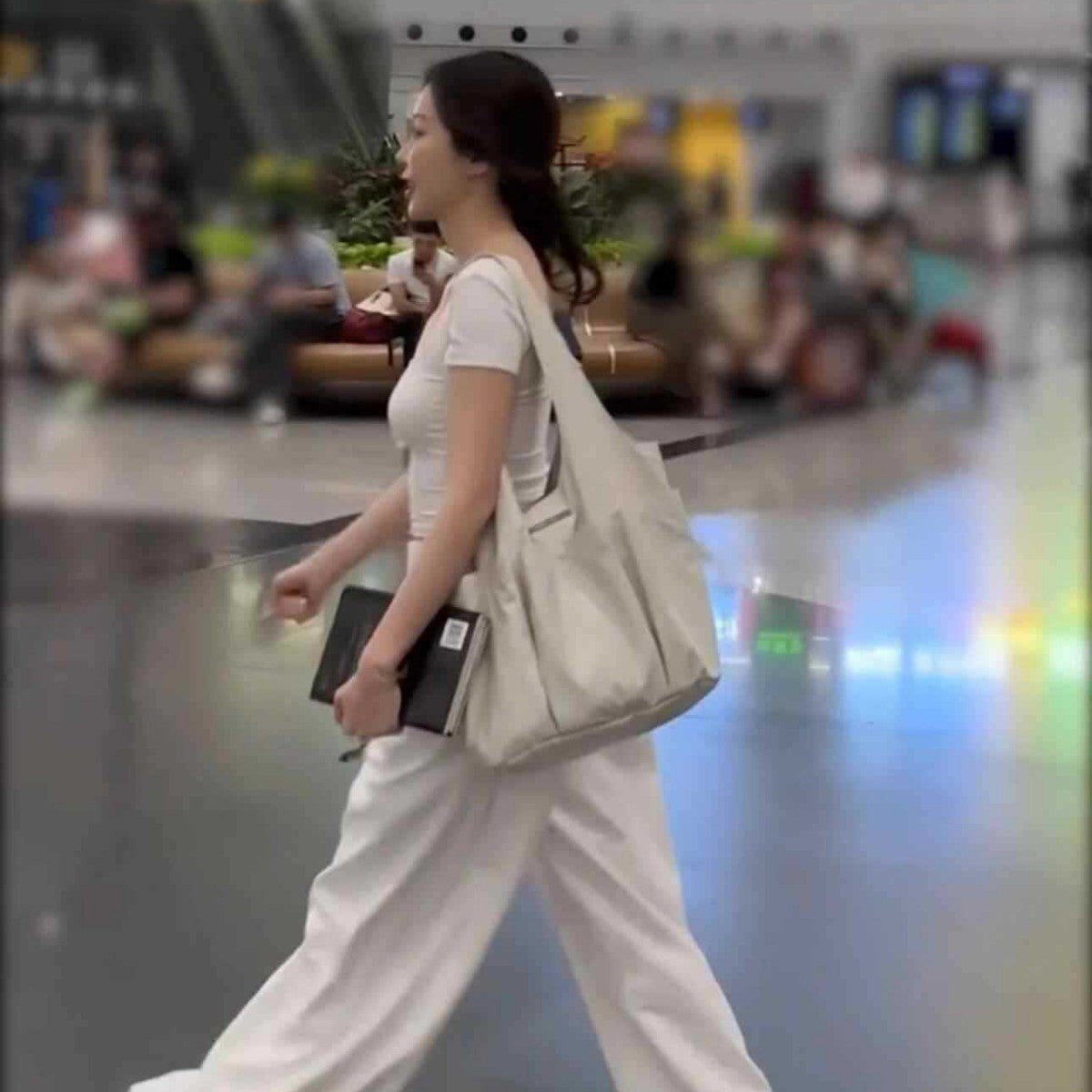 Niche Pleated Double Pocket Korean Style Tote Bags