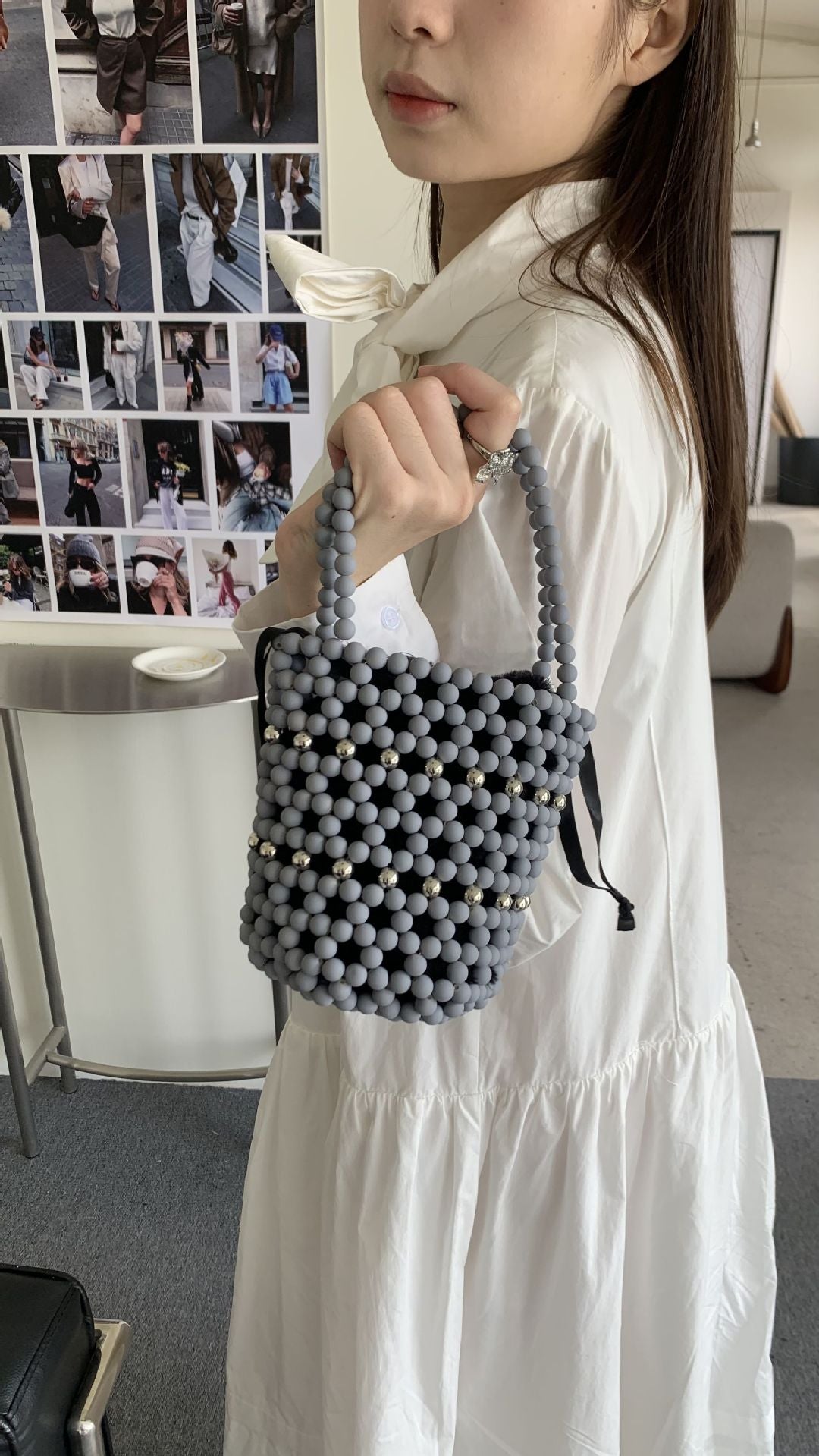 Women's Hand-woven With Wooden Beads Decoration Versatile Vacation Style Bucket Bags