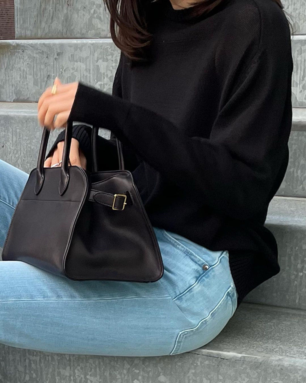 Charming Durable Classic Portable Cowhide Simple Handbags