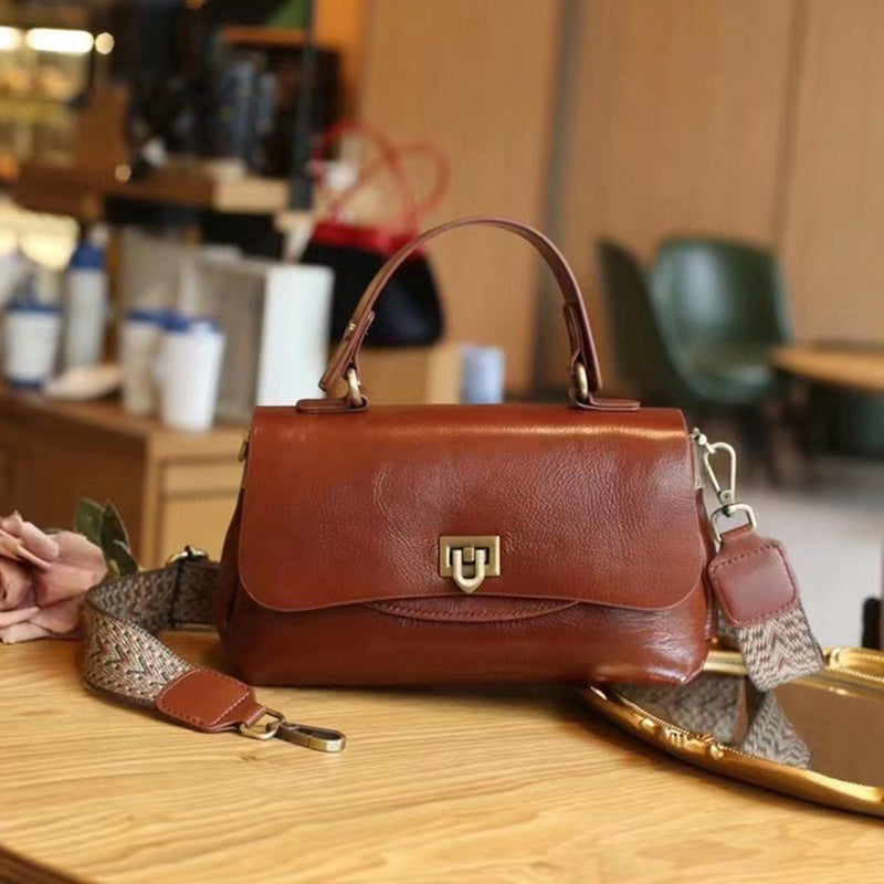 Women's Leather Retro Temperament Commute Broadband Fashion Shoulder Bags