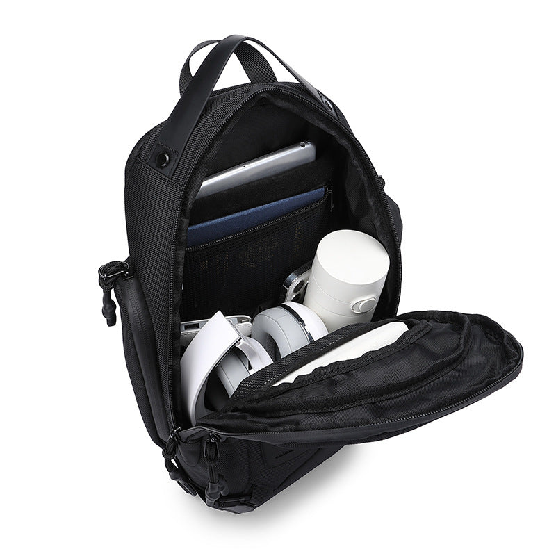 Men's Fashion Large Capacity Waterproof High Sense Men's Chest Bags