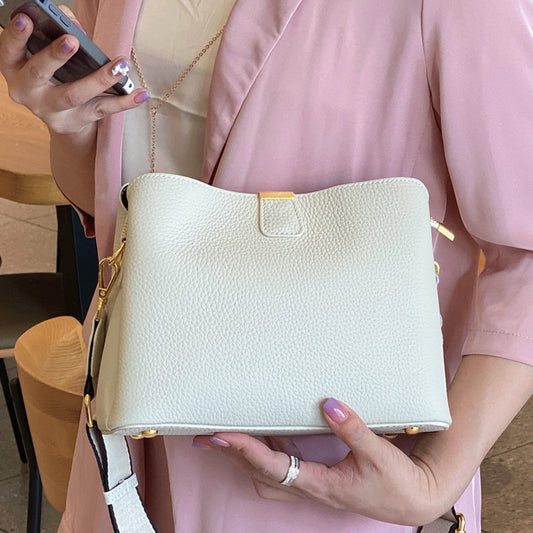 Women's Large Capacity First Layer Cowhide Soft Shoulder Bags