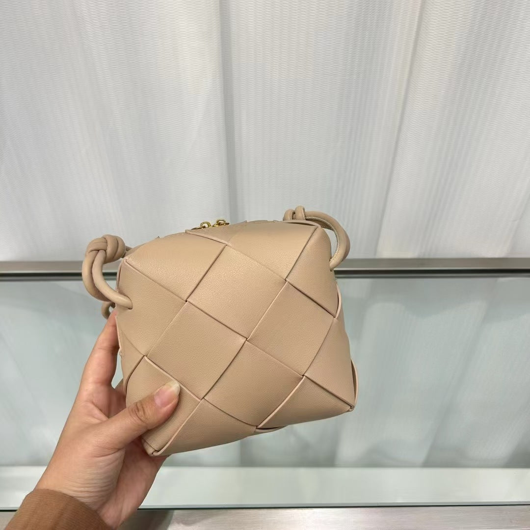 Women's Design Genuine Leather Classic Style Rhombus Crossbody Bags
