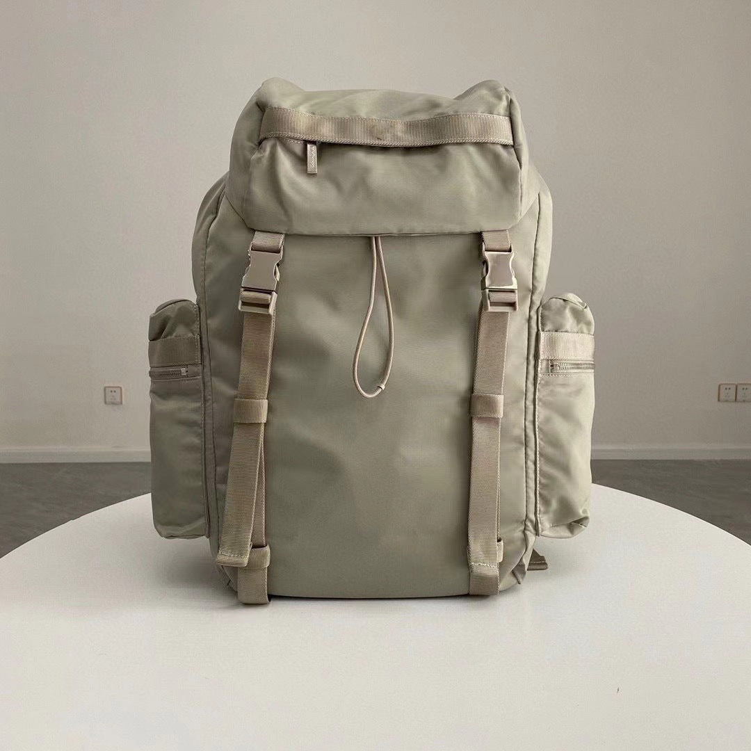 Comfortable Unisex Large Capacity Nylon Waterproof Backpacks