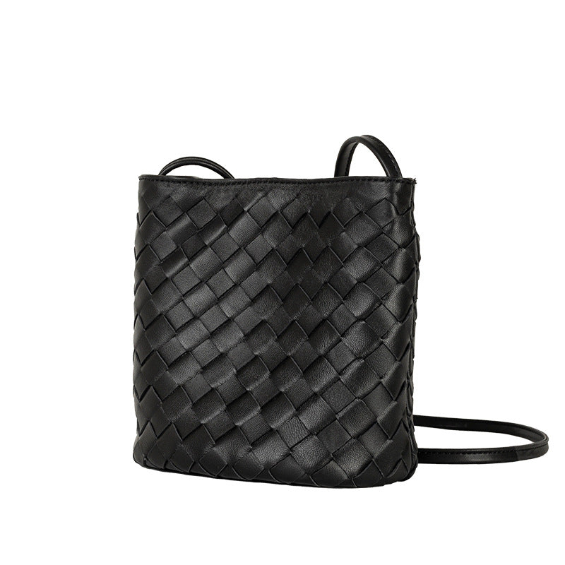 Women's Sheepskin Woven Genuine Leather Design Trendy Crossbody Bags