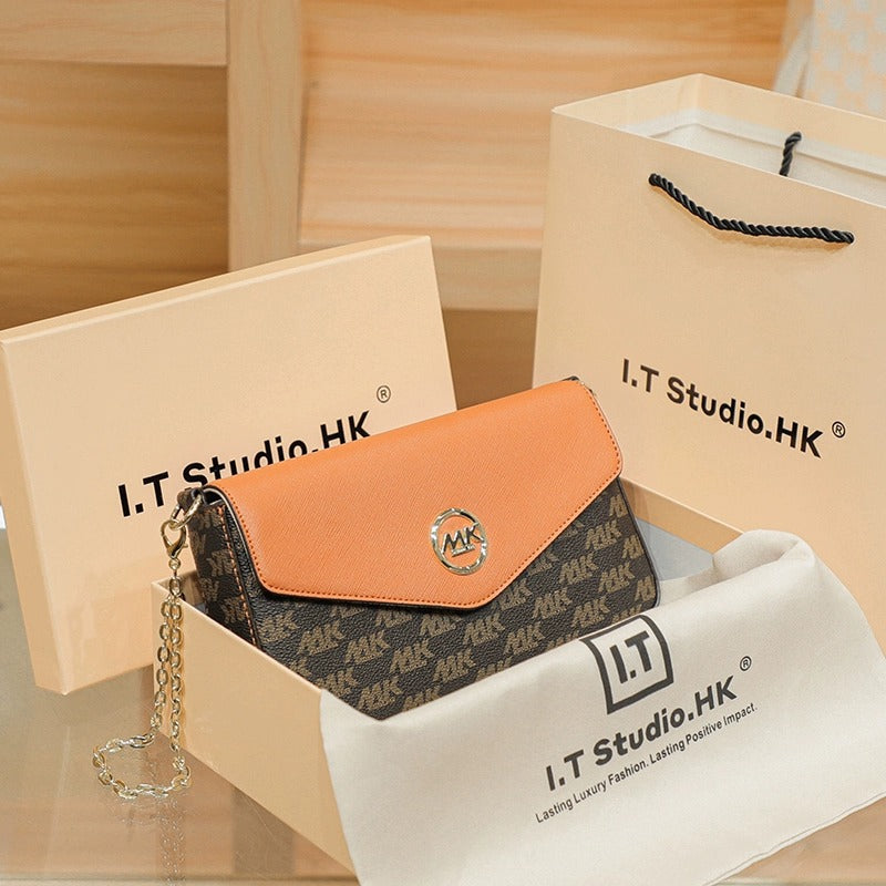 Women's Simple Leather French Stick Underarm Single Shoulder Bags