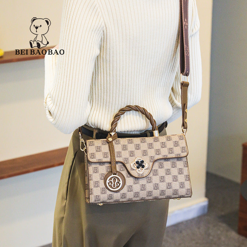 Women's Slouchy Trendy Source Pouch Fashion Crossbody Bags