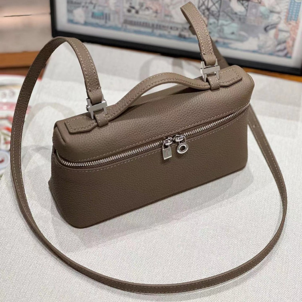 Women's Genuine Leather Lunch Box Kelly Lychee Pattern Shoulder Bags