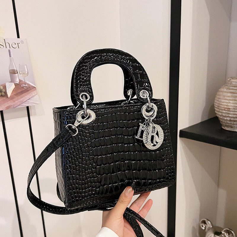 Women's Fashionable Bridal High-grade Portable Exquisite Crossbody Bags