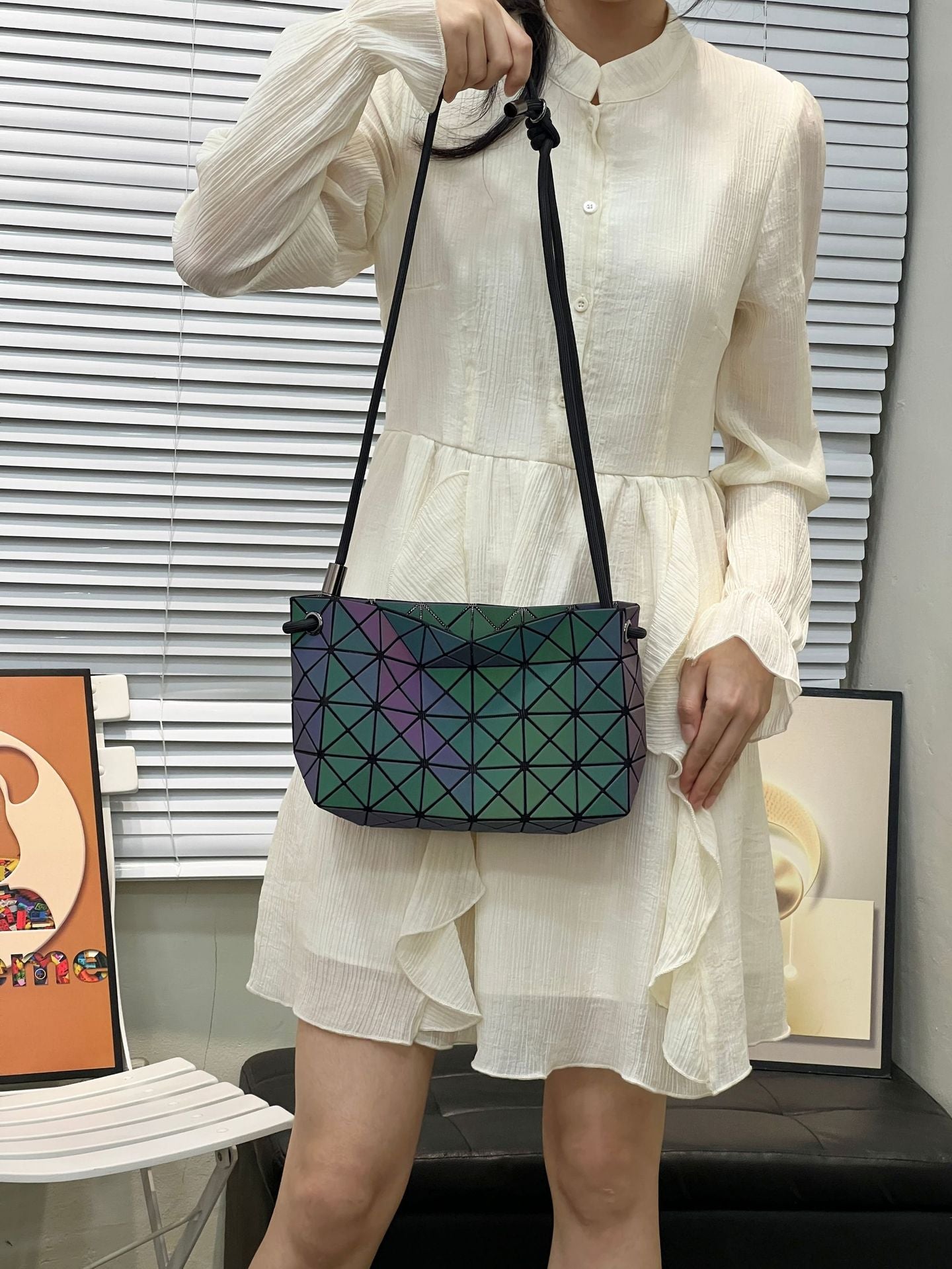 Women's Original Quality Geometric Pillow Drawstring Versatile Small Square Bags