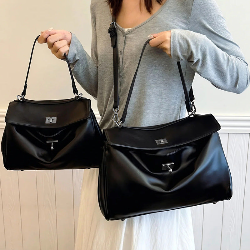 Style Callie Calfskin Underarm Large Capacity Shoulder Bags